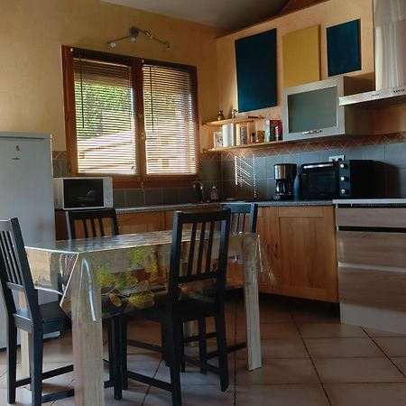 Chalet 2 Chambres En Savoie Pour 1 A 4 Personnes Gerbaix Esterno foto